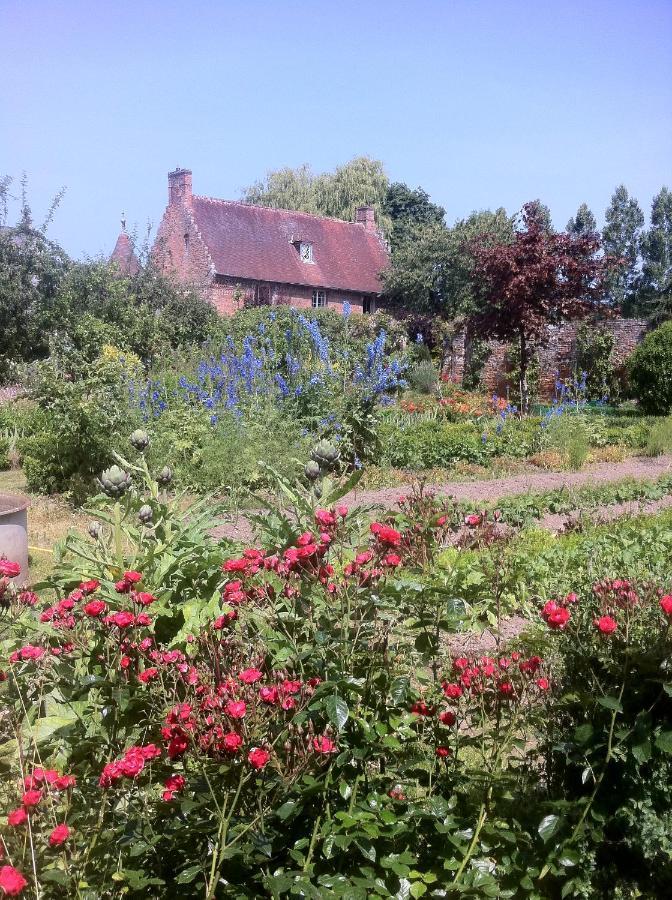 Auberge Du Manoir D'Archelles Arques-la-Bataille Eksteriør bilde